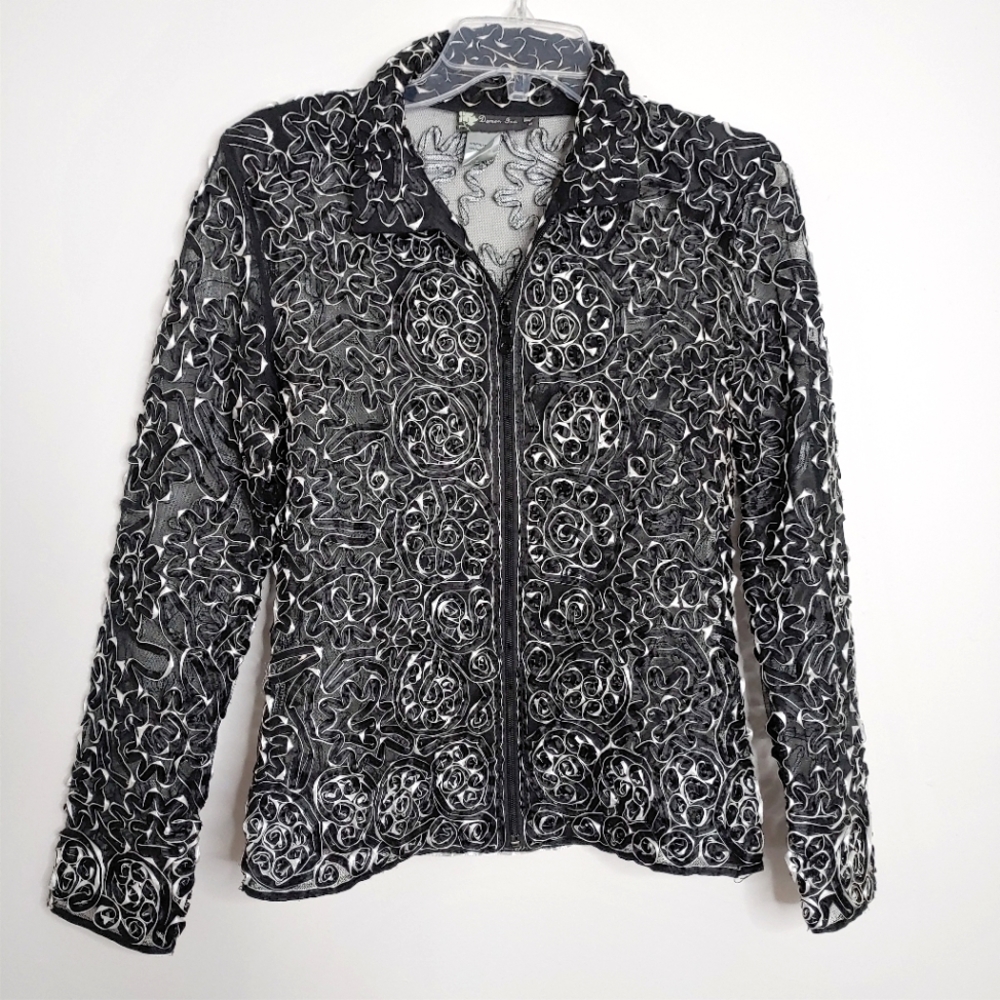 Damee inc Y2k black & white ribbon & mesh zip up topcoat jacket. Size S